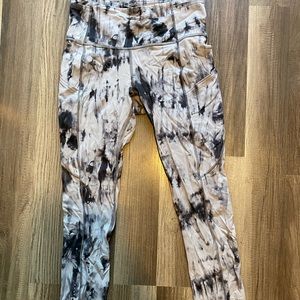 Lululemon fast and free tights 25” size 6